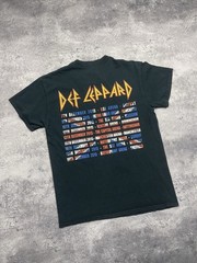 Def Leppard Vintage Tour Band Tee 2015 Heavy Metal Rock T-Shirt Men’s Size M