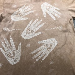 Vintage Primitives By Andrea Bragg Shirt Mens Large Beige Handprint Tribal Tee