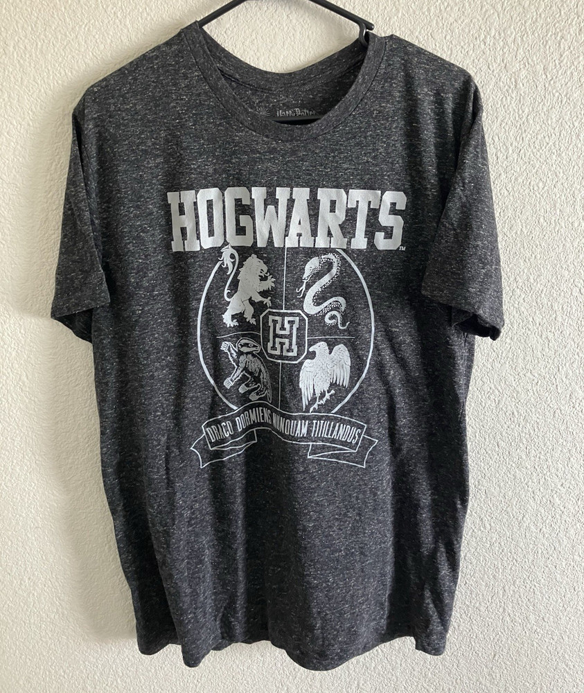 Harry Potter Men’s Gray Hogwarts Graphic Print Crew Neck T-Shirt Short Sleeve L