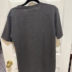 Beautiful Giant Men’s Large T-Shirt Single Breast Pocket Short Sleeve Blk Size L