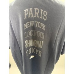 Nike Air Black Loose Fit Graphic World Tour Mens Tee Shirt Small NEW