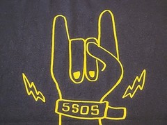 5 Seconds Of Summer Tour Tee There’s No Place Like Home Australian Music