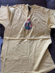 HUF X Street Fighter Cammy T-Shirt Yellow Mens Size Large