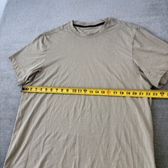 Lululemon T Shirt Men XL Tan Short Sleeve Logo Crew Neck Gym Running Athleisure