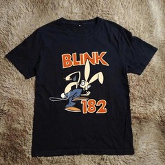 Blink 182 band tee
