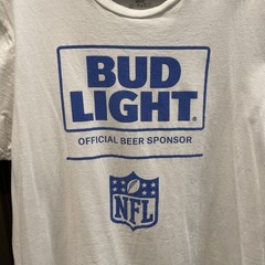 Bud Light Official Beer Sponsor Of The NFL Men’s White T-Shirt New Size Large