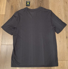 Claiborne Iron Gray Moisture Wicking Crew Neck T-Shirt Med New