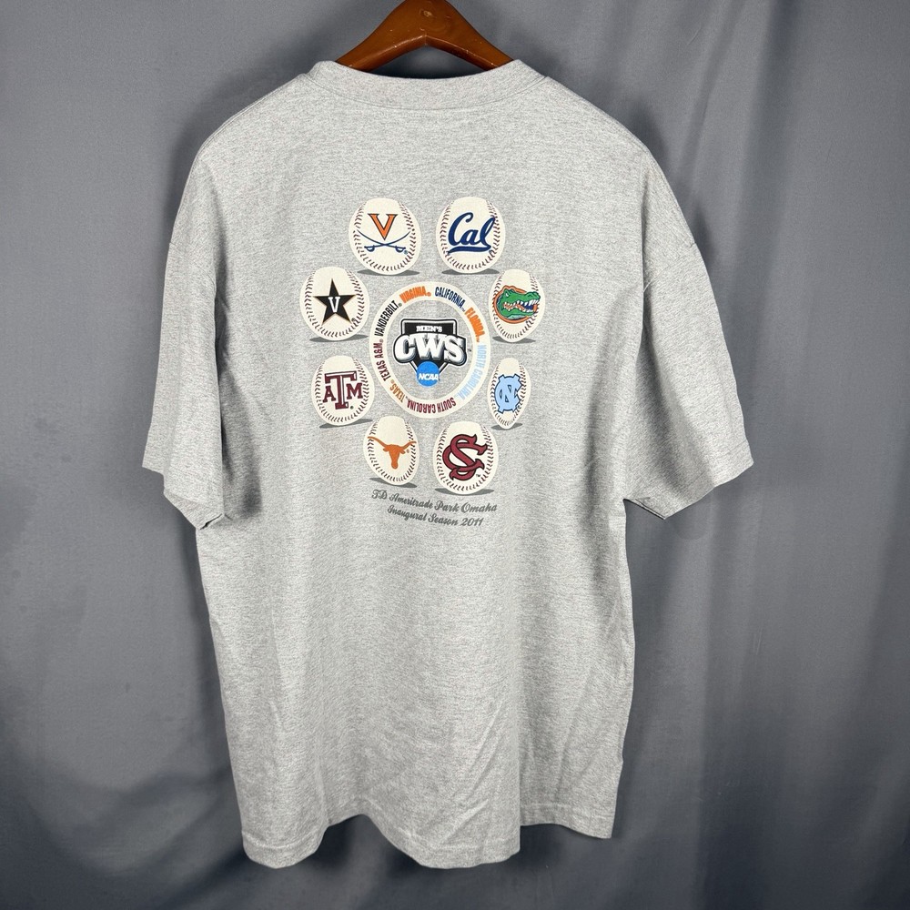 2011 College World Series T Shirt 2XL XXL Mens UVA UNC Texas Vanderbilt Florida