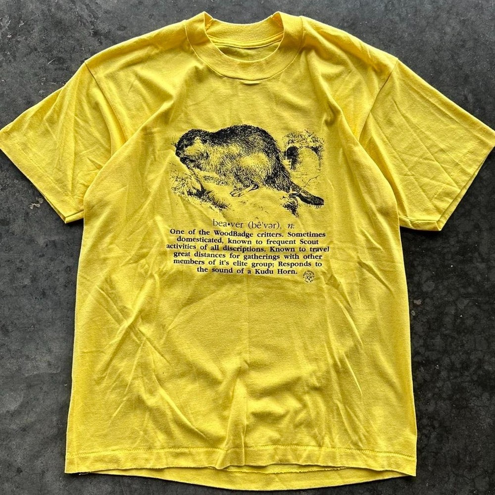 90’s Vintage Beaver Nature Art Yellow Tee Unisex Short Sleeve Shirt S-5XL