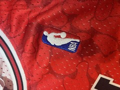 *AUTHENTIC* BAPE x Mitchell & Ness Chicago Bulls 93 Jersey – Red