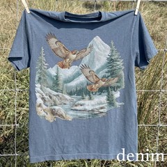 Vintage Hawk Wildlife Graphic Tee Mountain Nature Art Outdoor Gift Shirt