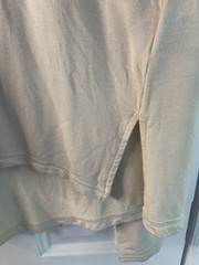 Men’s Long Sleeve Beige Harley Davidson Pull Over Shirt Size Med