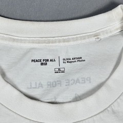 Uniqlo Peace For All Olivia Arthur Imagine Graphic T-Shirt Mens XL Unisex White