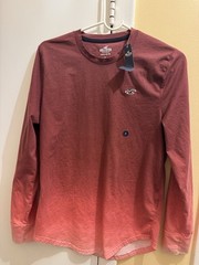 Hollister Men’s S Red Logo Crew Neck Long Sleeve Solid T-Shirt