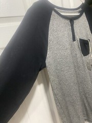 Mens Trademark Brooklyn Cloth Sleeve Gray w Black T Shirt Size Large New ✨