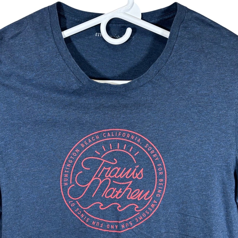 Travis Mathew Mens Size XL Blue Graphic Tee Huntington Beach Spellout Logo