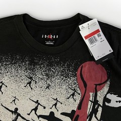 Nike Air Jordan Men’s Black Graphic T-Shirt Large Oversized HQ8982-010 NWT