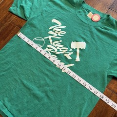 Vintage The King’s Bench Shirt Mens Large Fits Smaller Graphic Tee T-Shirt
