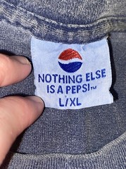 Unisex PEPSI L/XL T-Shirt “100 PERCENT PEPSI GUARANTEED” Embroidered 90s Retro
