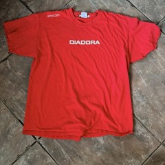Diadora Men’s Red Soccer Graphic Logo Crew Neck Short Sleeve Knit Tee XL