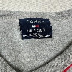 Tommy Hilfiger Challenge V Neck Gray Y2K T-Shirt – Size XXL