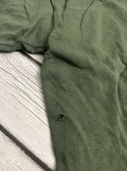 Gildan Classic Men’s T-Shirt, 2 Pack Size XL Has Small Hole (see Photo)