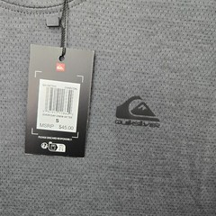 Quiksilver Men Shirt Small Gray Logo Everyday Crew Tee Polyester Spandex NWT
