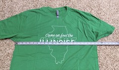 Next Level Apparel Men’s Short Sleeve Size XL Green, Come On Feel The Illinois
