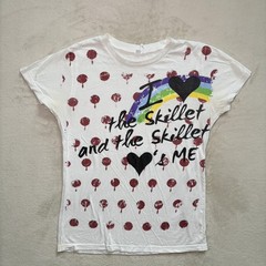 Vintage Y2K District Threads Graphic Tee T-Shirt Size L White 2000s Short Sleeve