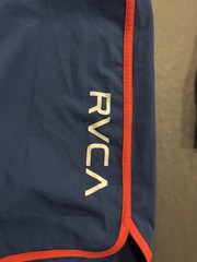 RVCA Set Of Items LARGE (5)