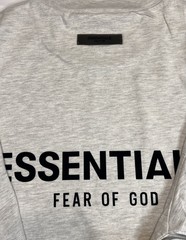 FEAR OF GOD Essentials Tee XL Light Oatmeal T-Shirts Authentic Cotton NEW