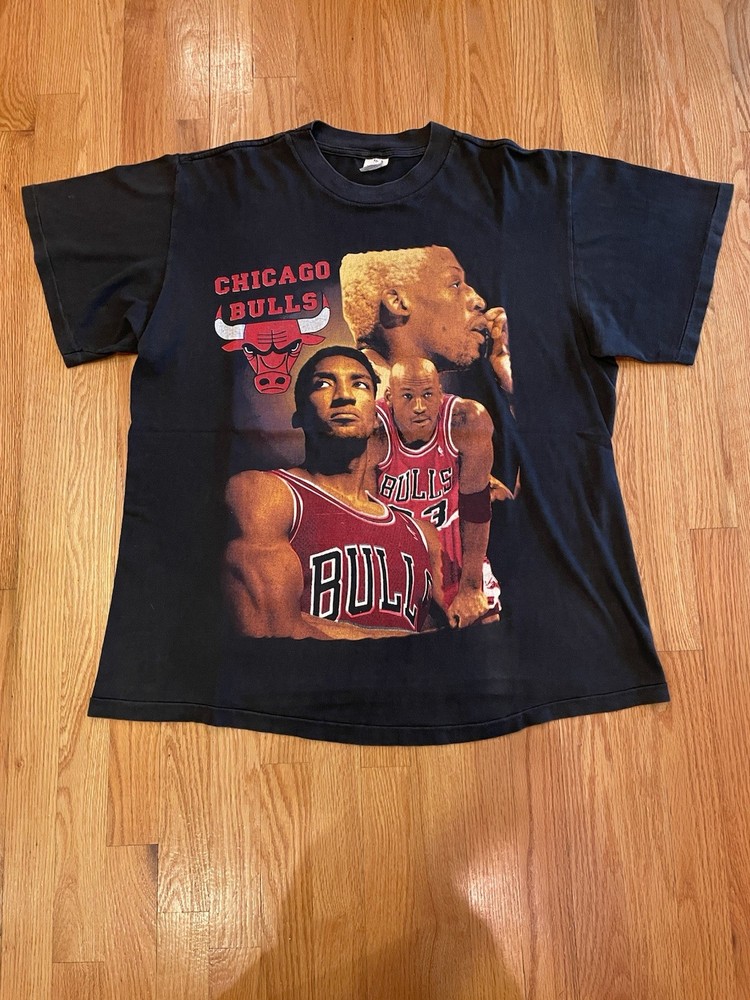 Vintage 90’s Chicago Bulls Rap Tee XXL TOP Single Stitch Hip Hop Jordan Rodman