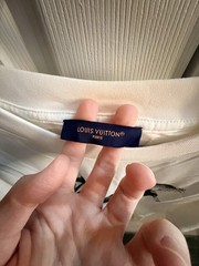 Selling this authentic Louis Vuitton graphic tee