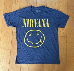 Nirvana Smiley Face Band T-Shirt Blue Graphic Tee Size Small 2020 Grunge Rock