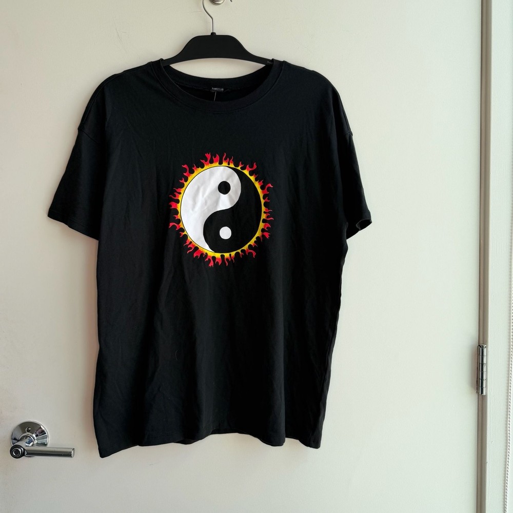 Forever 21 Flaming Yin Yang Graphic T-Shirt