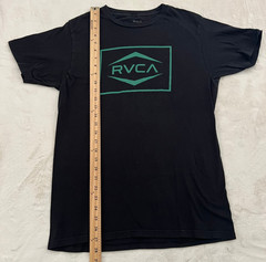 RVCA T Shirt Mens Medium Black Green Logo Graphic Tee Short Sleeve Crew Neck Top