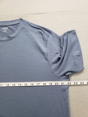 Old Navy Active Men Shirt L Light Blue Crew Neck Flat Front Pullover Casual Tee