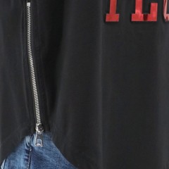 Makobi Mens Black The Plug Graphic T Shirt Size Medium Red Foil Letters Side Zip