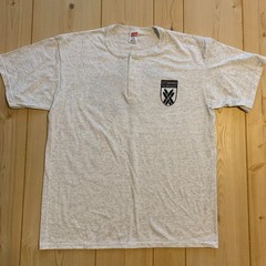 Vintage Sitzmarks Milwaukee WI Bunker’s Island Pub & Eatery Soffe T-Shirt Size L