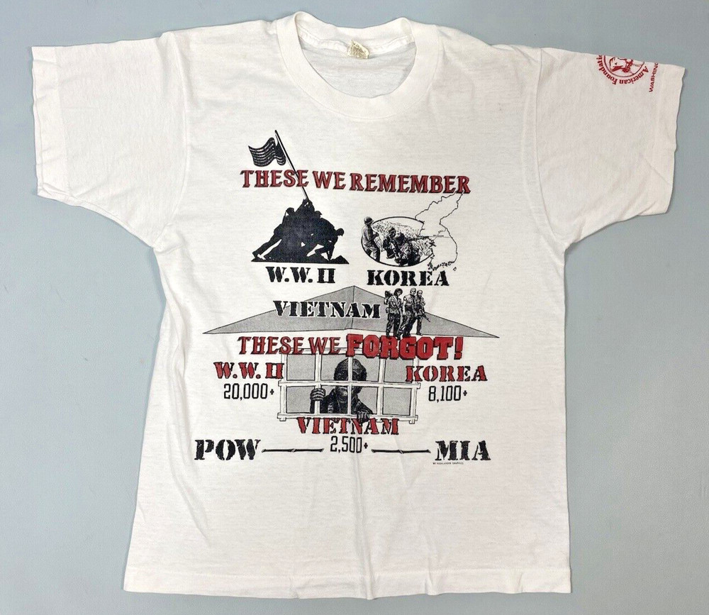 Men’s SMALL T-shirt Vietnam WAR Veteran WWII Korea POW MIA Screen Stars 80s 90s