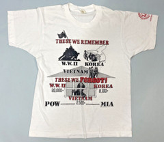 Men’s SMALL T-shirt Vietnam WAR Veteran WWII Korea POW MIA Screen Stars 80s 90s