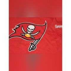 Tampa Bay Buccaneers Bundle: LARGE Red Tee + Gray Baseball Cap