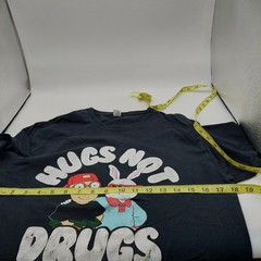 Arthur & Buster Hugs Not Drugs Graphic T-shirt Size medium 2001 Y2K Black READ
