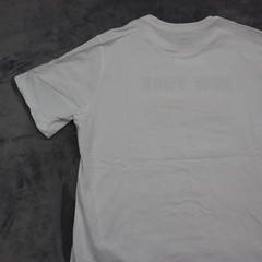 Levi Strauss Shirt Mens L White Short Sleeve Crew Neck Graphic Print Cotton Knit