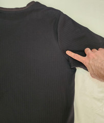 Croft & Barrow Easy Care All Black Fitted Crew Ribbed T-Shirt Men’s Large Y2K
