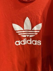 Adidas Men T-Shirt L Trefoil Logo Design Graphic Classic Short Sleeve Shirt Red
