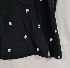 SKULLS Organic Cotton Blend T Shirt NWT Free Planet M Medium Crew Tee Halloween
