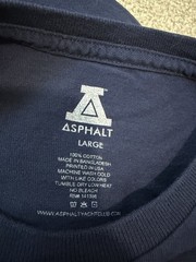 RETROFIT & ASPHALT Men’s T-Shirt Pocket-Casual Size L Floral Hawaiian Vacation