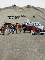 VW Volkswagen Licensed “You get more folks in a Volks” T-Shirt Tee Size L EUC