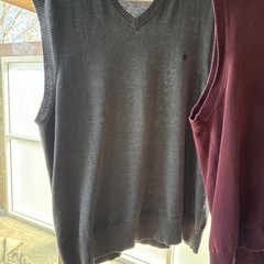 Vintage 90s Mossimo (XXL) – Burgandy/ Claiborne(XL) Gray Sweater Vests LOT of 2